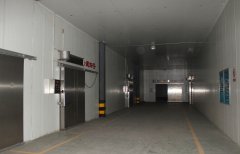 600平米低溫冷凍庫(kù)庫(kù)板價(jià)格，冷凍庫(kù)造價(jià)是多少